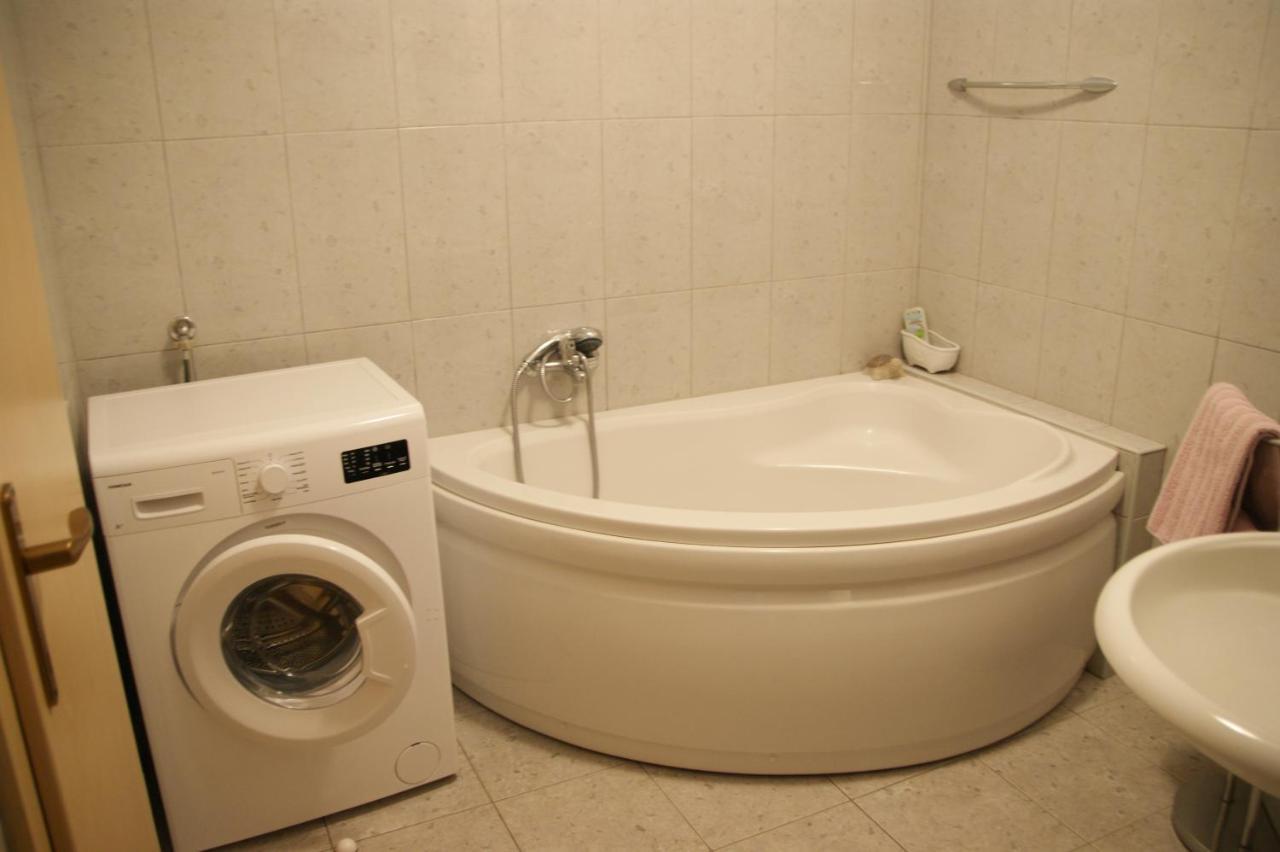 Apartman Adriatic Póla Kültér fotó