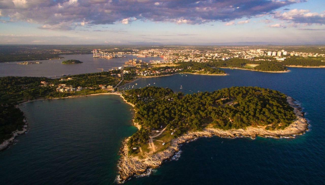 Apartman Adriatic Póla Kültér fotó