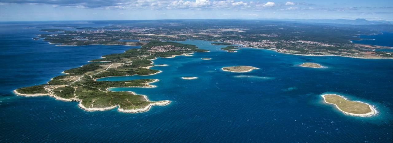 Apartman Adriatic Póla Kültér fotó